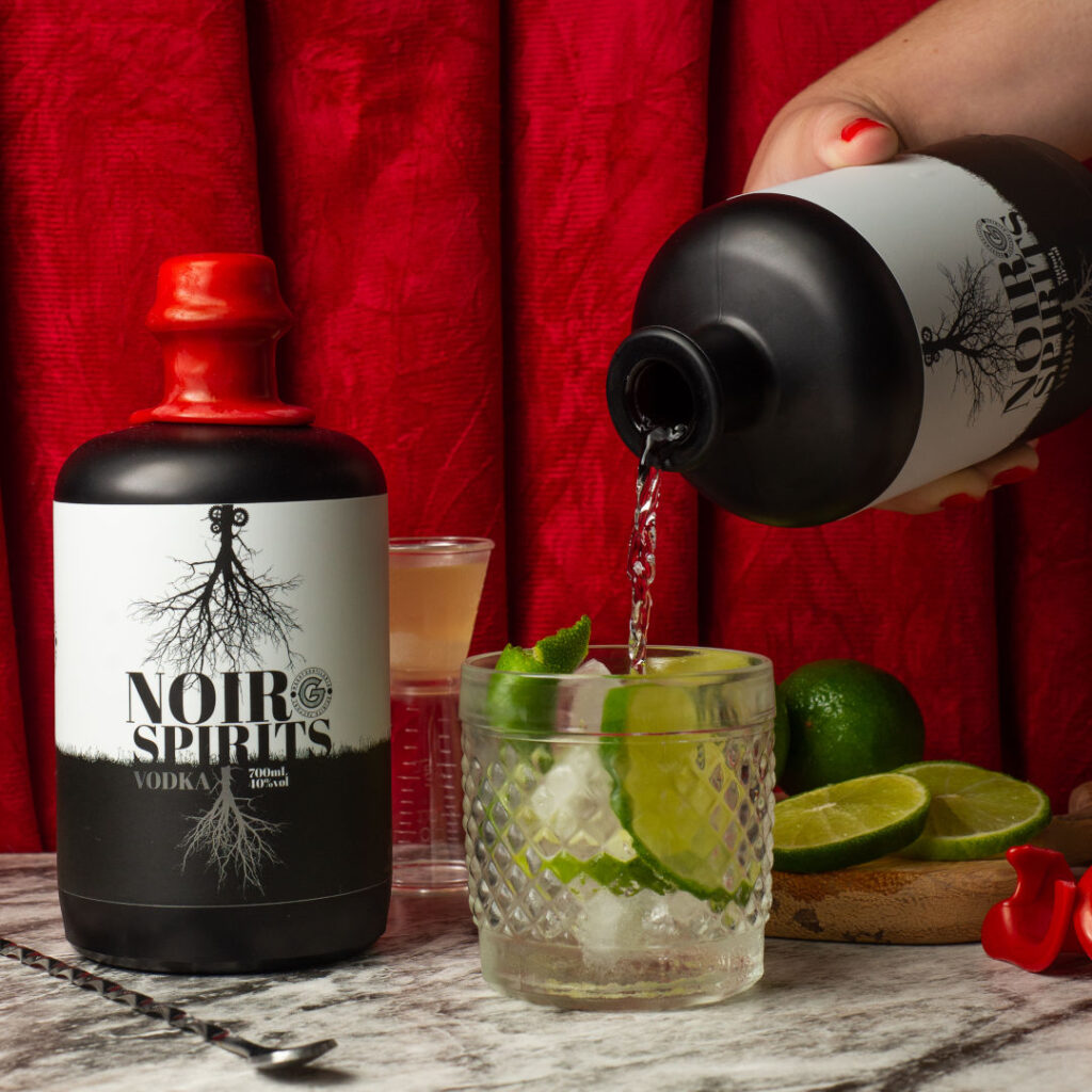 geest-noir-spirit-vodka-700ml-foto-05